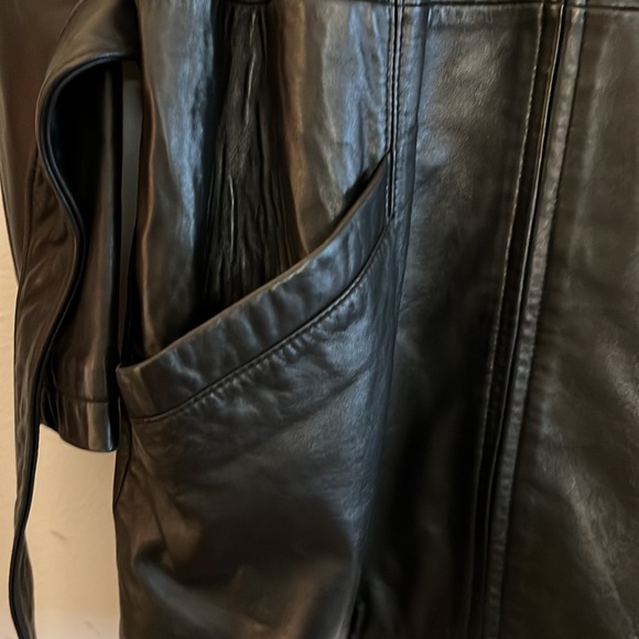 Genuine Leather Coat - Picture 6 of 10